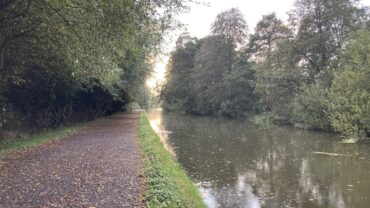 Shropshire Union Canal Backford Bridge to Croughton Bridge