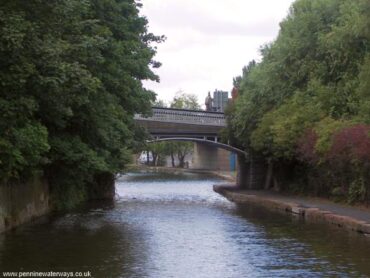 Bridgewater Canal Waterloo Bridge (Runcorn) to Preston Brook Marina (Lymm Affiliation)