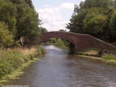 Bridgewater Canal Waterloo Bridge (Runcorn) to Preston Brook Marina (Lymm Affiliation)