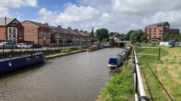 Shropshire Union Canal, Mollington Bridge  to Telford’s Basin (Chester)