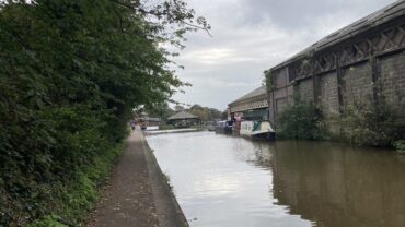 Shropshire Union Canal, Mollington Bridge  to Telford’s Basin (Chester)